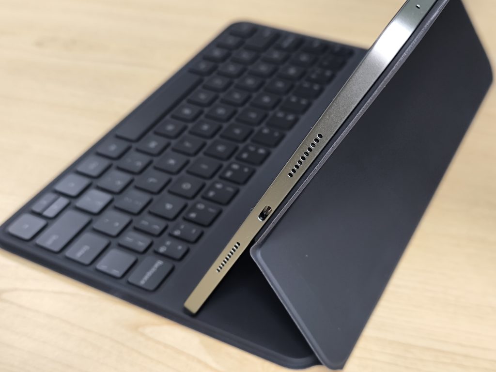 Xiaomi Pad 7 純正キーボードレビュー、開封と第一印象を正直に紹介